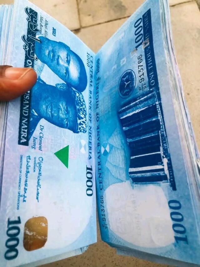 Woman in grief after an unknown customer Buys bags of Rice from her Store and pays her child N255,000 Counterfeit notes