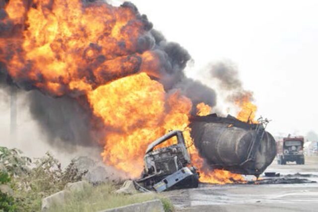 FG Bans 60,000 Litres Petroleum Tankers to Curb Accidents & Explosions on Nigerian Roads