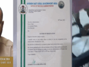 VIDEO: Viral Video of Rivers LGA Sole Administrator Forced to Resign by Hoodlums; Police Begins Investigation VIDEO: Viral Video of Rivers LGA Sole Administrator Forced to Resign by Hoodlums; Police Begins Investigation